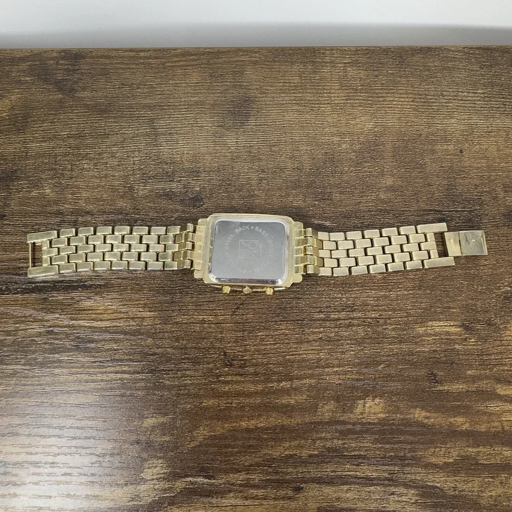 NY&C Women's Paved Tank Gold Tone Watch New Battery Works‎ Great